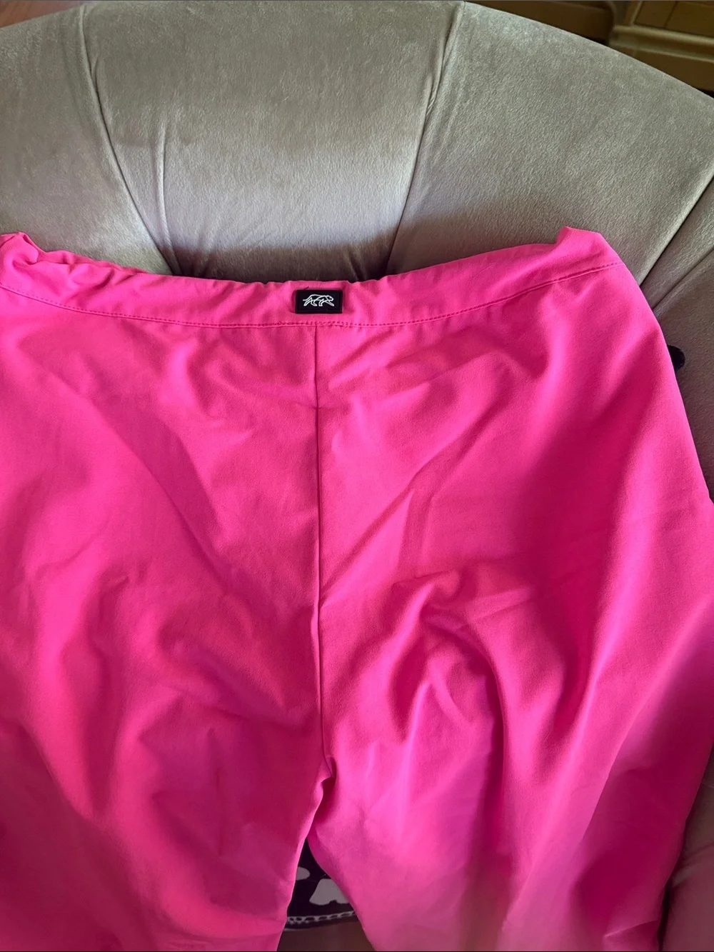 Tiger Friday vivid pink